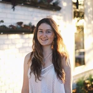 Meet your Posher, Kiera